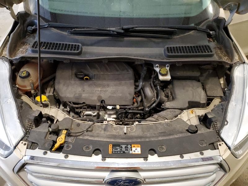 2017 FORD ESCAPE SE 12