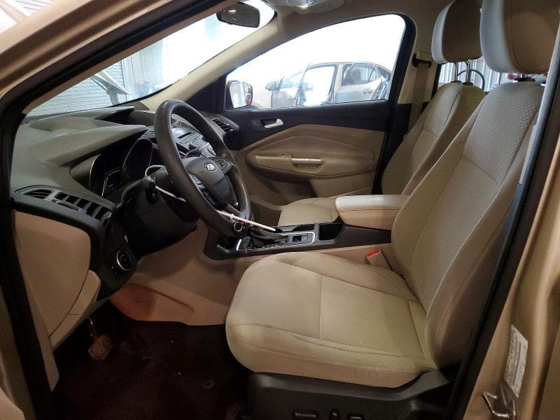 2017 FORD ESCAPE SE 7