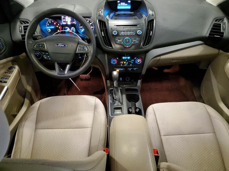 2017 FORD ESCAPE SE 8