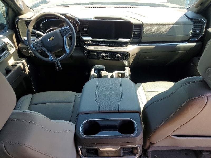 2025 CHEVROLET SILVERADO K1500 LTZ 8
