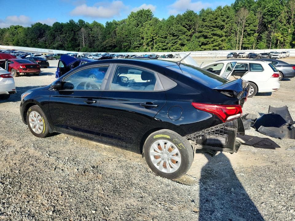 2020 HYUNDAI ACCENT SE 2
