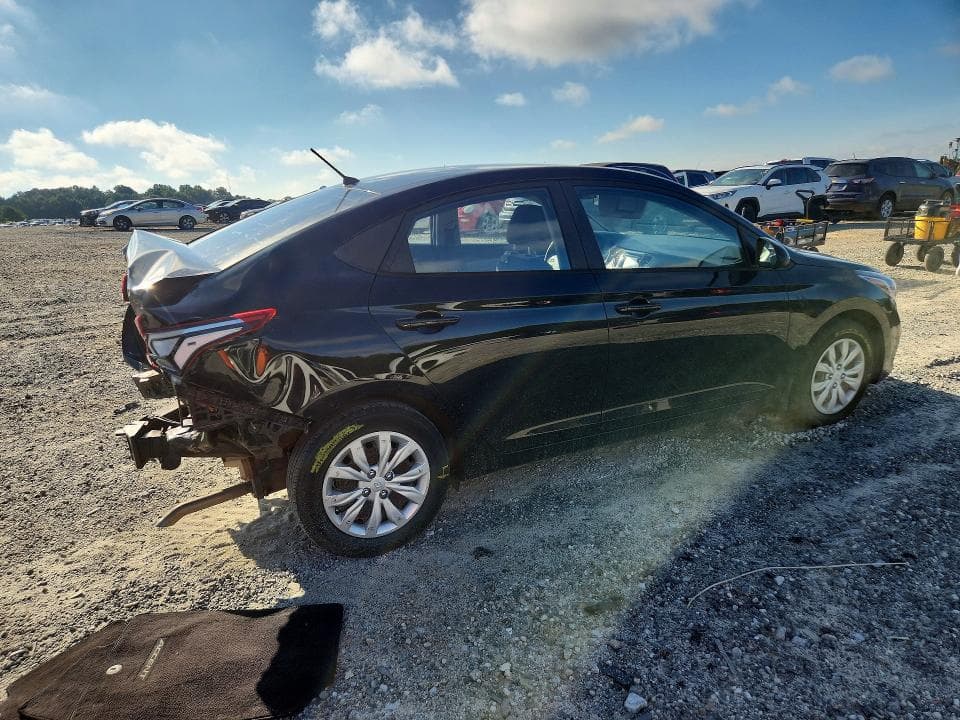 2020 HYUNDAI ACCENT SE 3