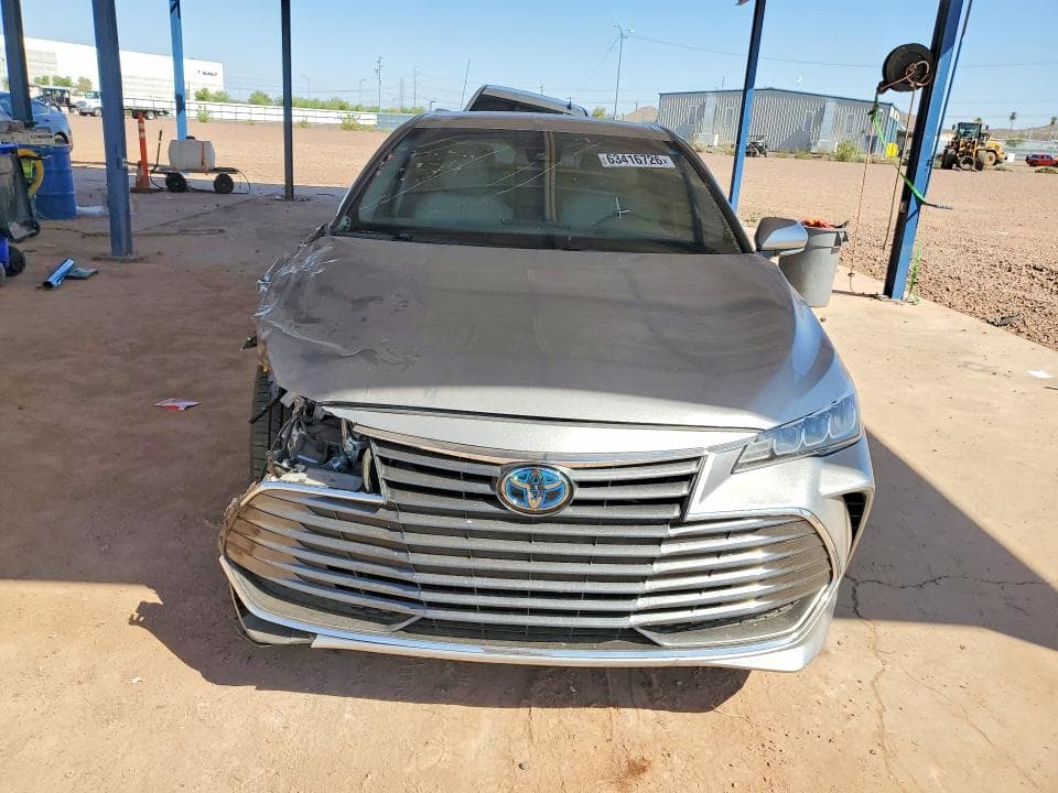 2019 TOYOTA AVALON 5