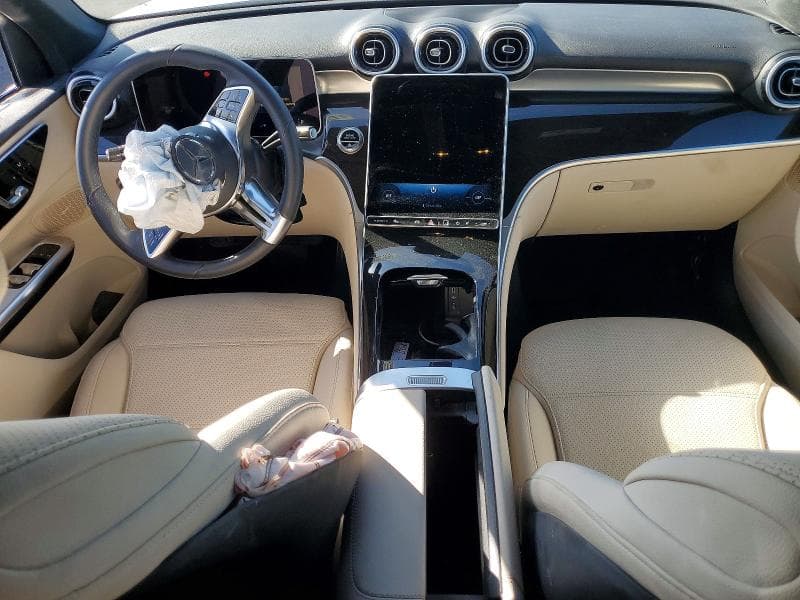 2025 MERCEDES-BENZ GLC 300 8
