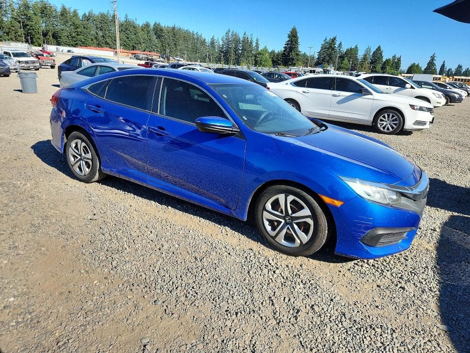 2018 HONDA CIVIC LX 4