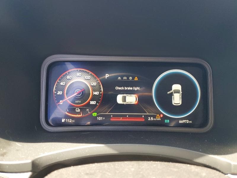 2023 HYUNDAI KONA SE 9