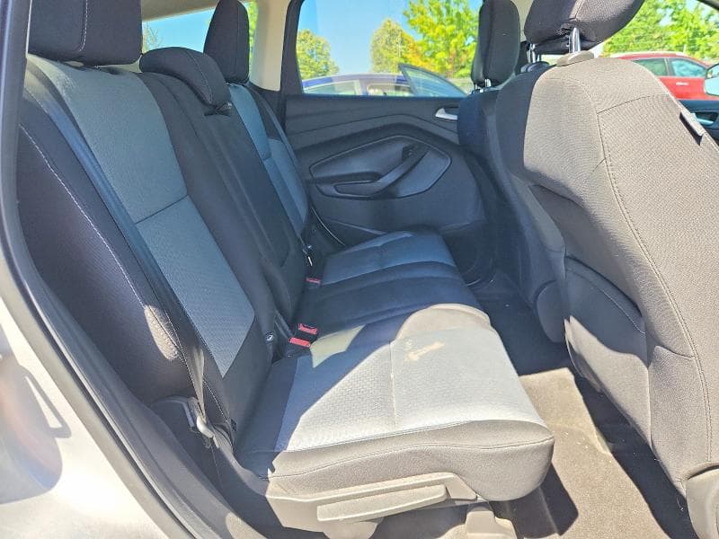 2018 FORD ESCAPE SE 11