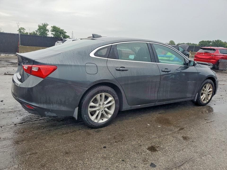 2017 CHEVROLET MALIBU LT 3