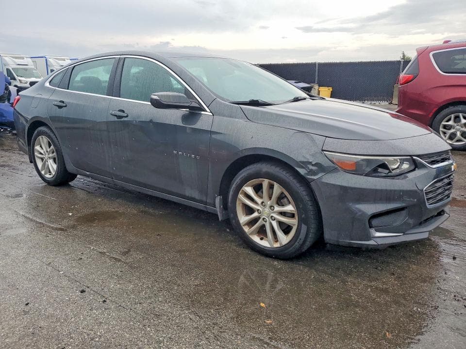 2017 CHEVROLET MALIBU LT 4