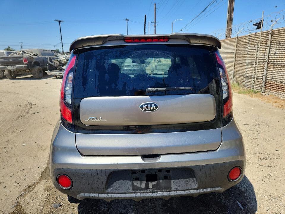 2018 KIA SOUL BASE 6