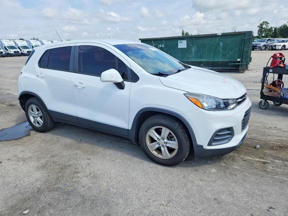 2020 CHEVROLET TRAX LS 4