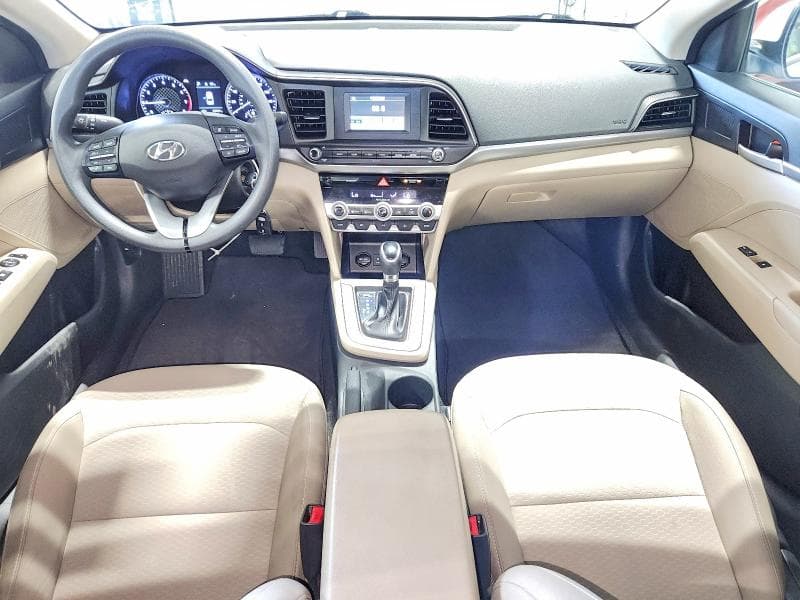 2020 HYUNDAI ELANTRA SE 8