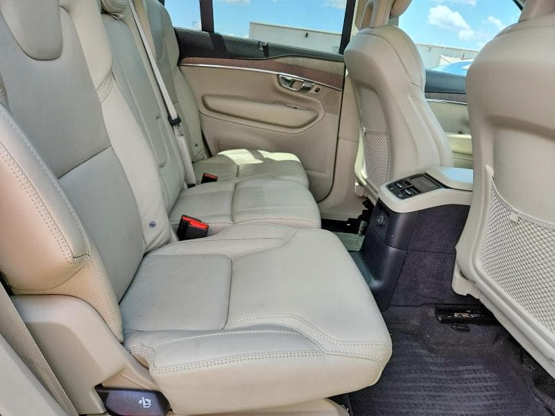 2022 VOLVO XC90 T8 RECHARGE INSCRIPTION 11