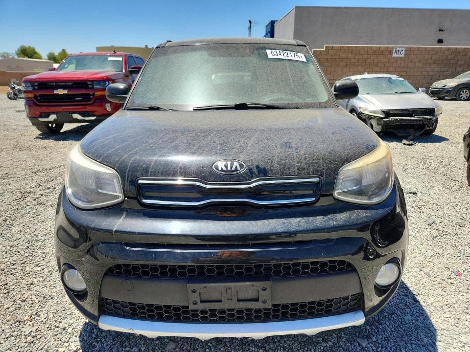 2017 KIA SOUL + 5