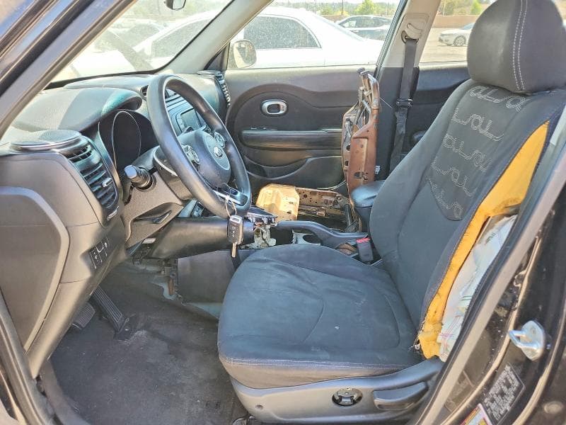 2017 KIA SOUL + 7