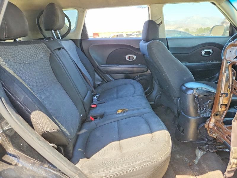 2017 KIA SOUL + 10