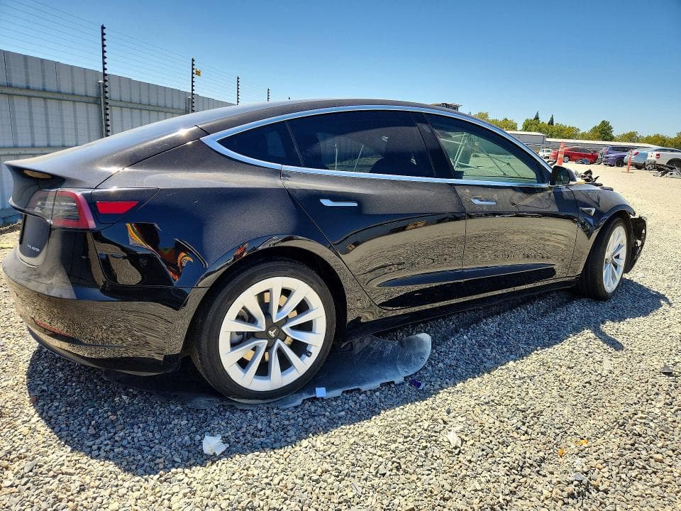 2020 TESLA MODEL 3 3