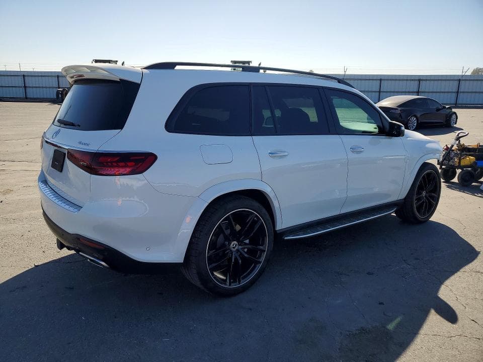 2025 MERCEDES-BENZ GLS 580 4MATIC 3