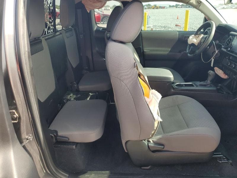 2023 TOYOTA TACOMA SR V6 10
