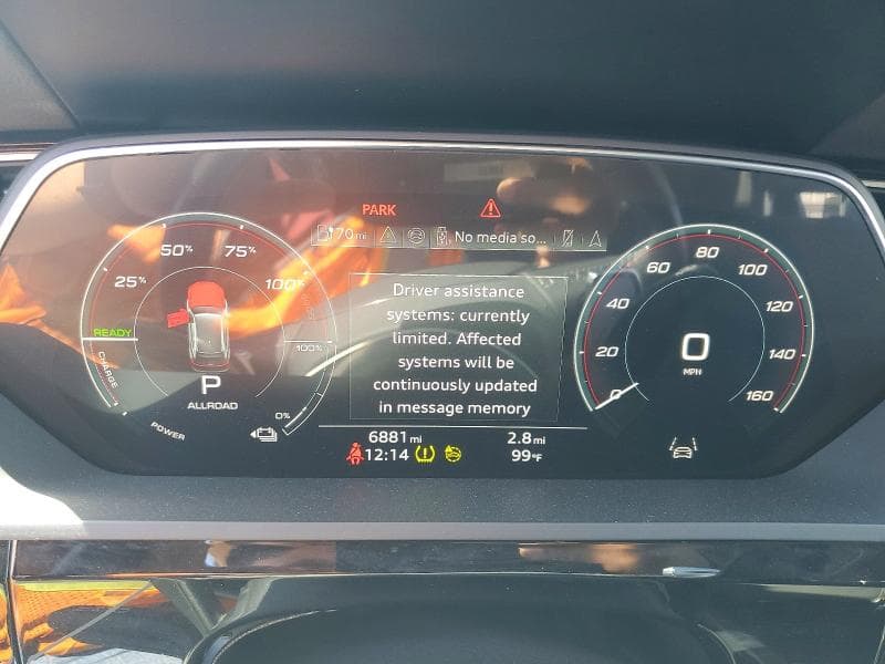 2024 AUDI Q8 E-TRON PREMIUM PLUS 9