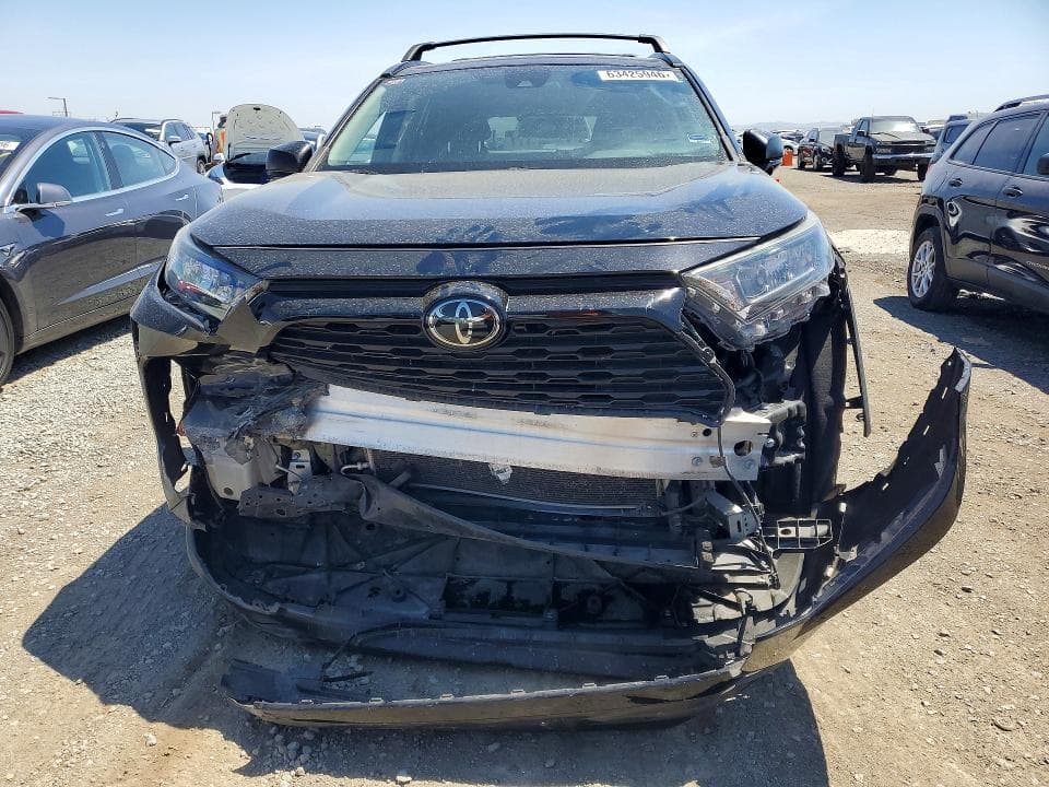 2019 TOYOTA RAV4 LE 5