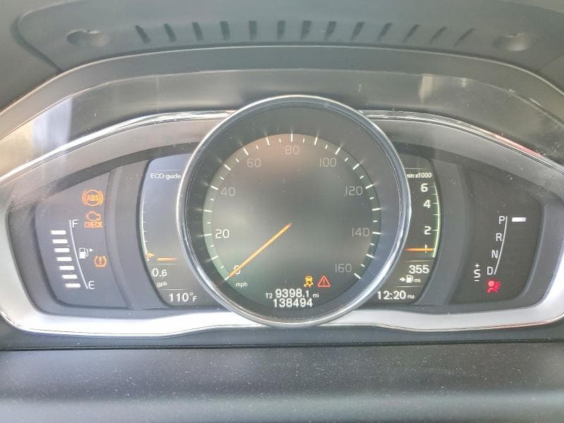 2017 VOLVO XC60 T6 DYNAMIC 9