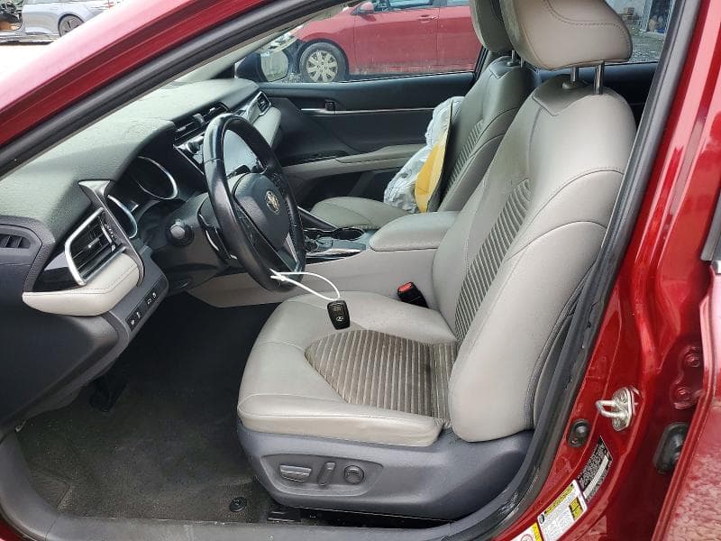 2018 TOYOTA CAMRY SE 7