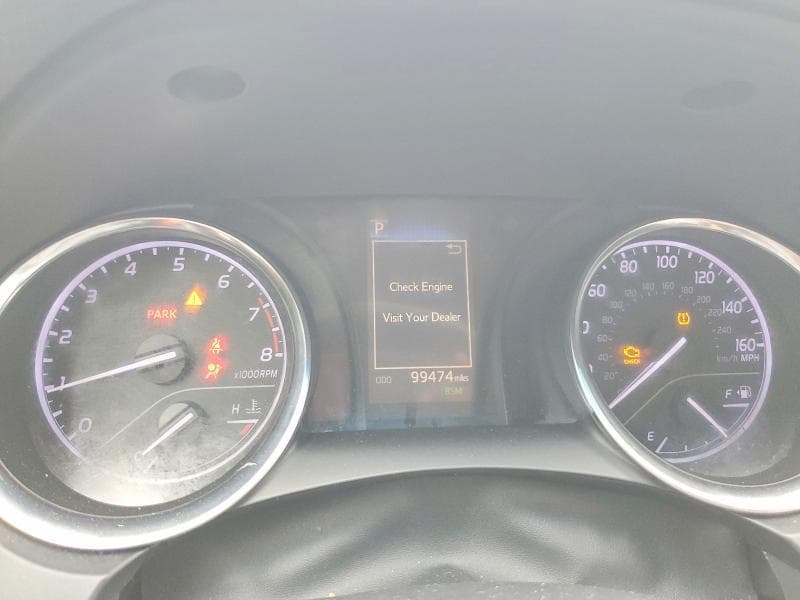 2018 TOYOTA CAMRY SE 9