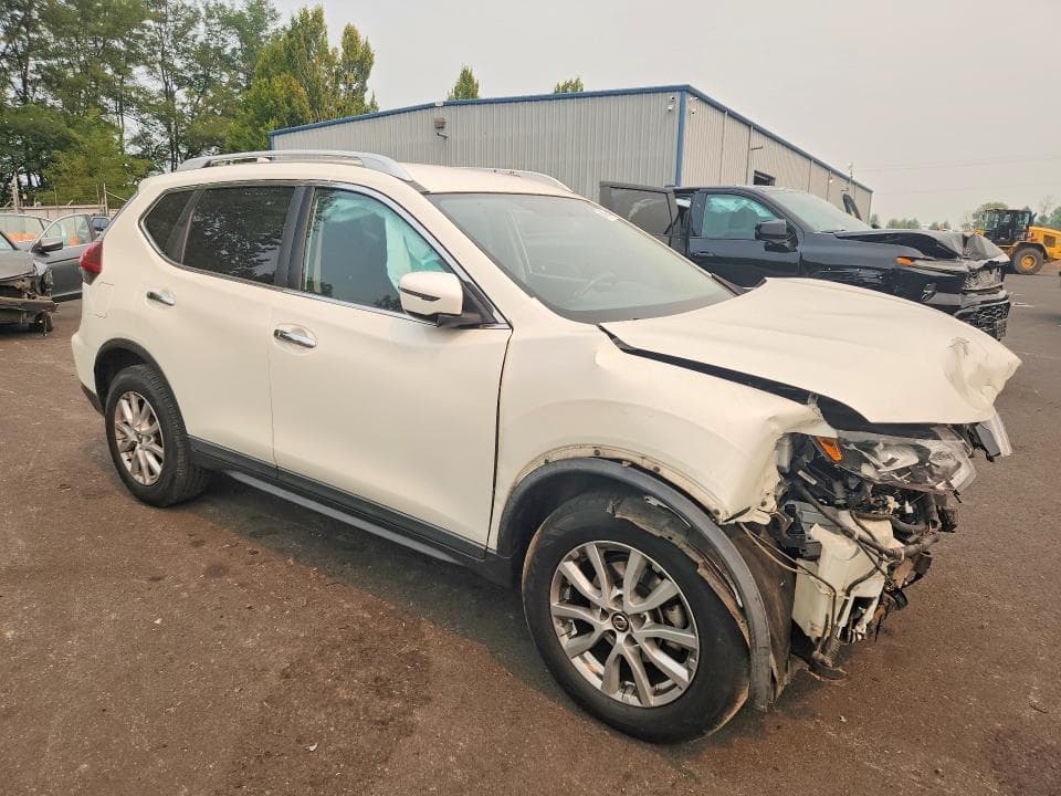 2018 NISSAN ROGUE SV 4