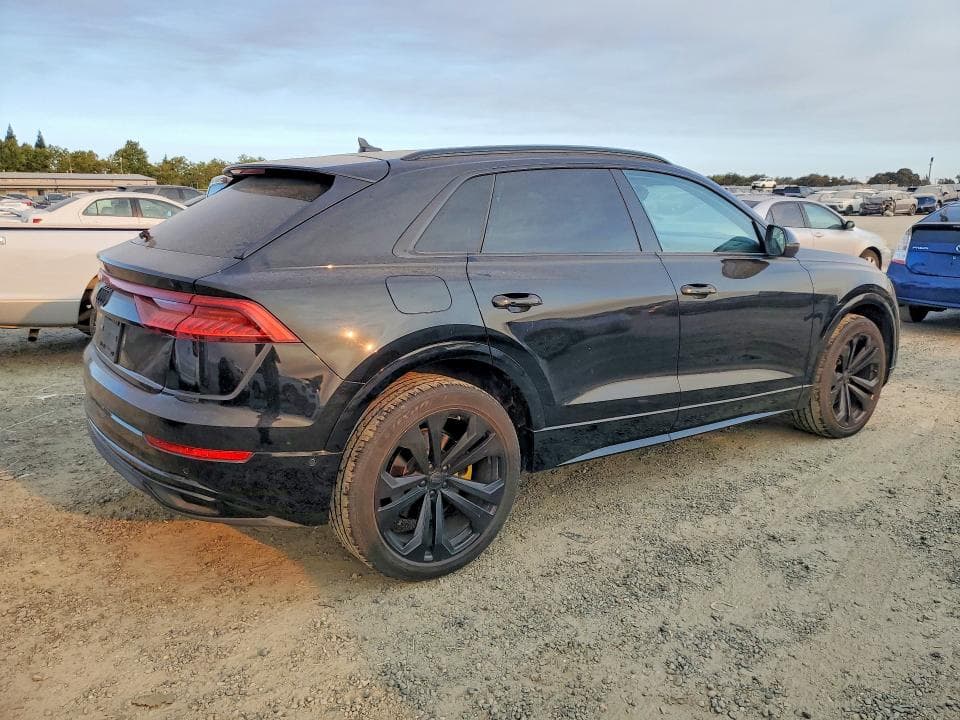 2019 AUDI Q8 PRESTIGE 3