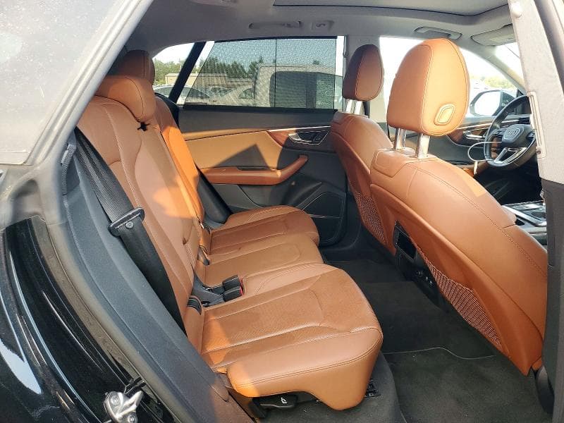 2019 AUDI Q8 PRESTIGE 10