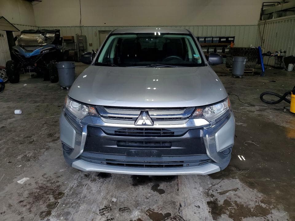 2018 MITSUBISHI OUTLANDER SE 5