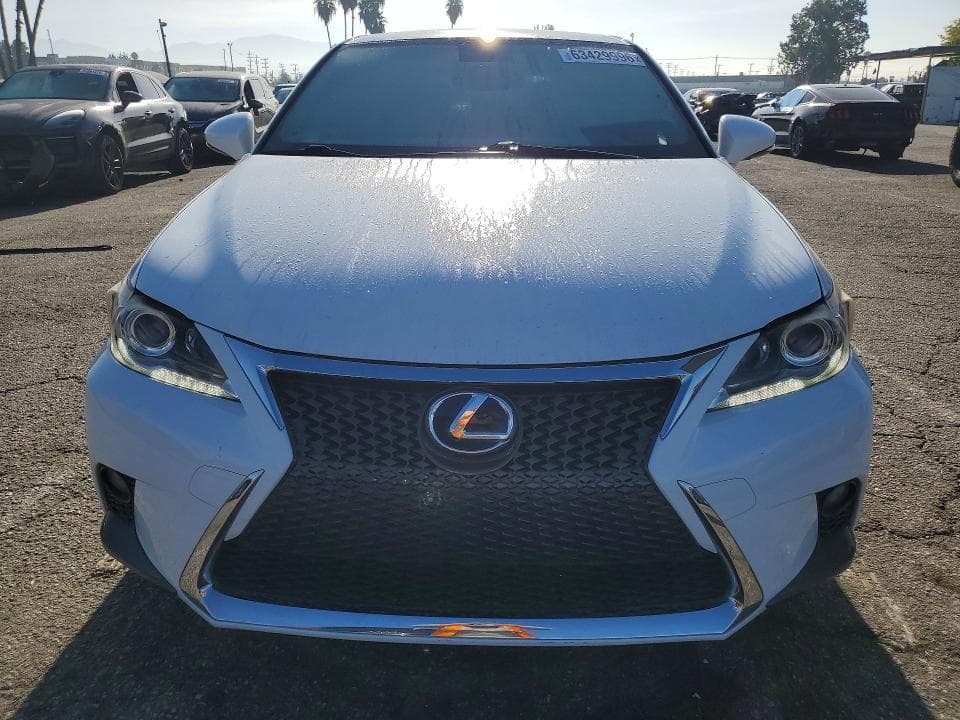 2017 LEXUS CT 200 5