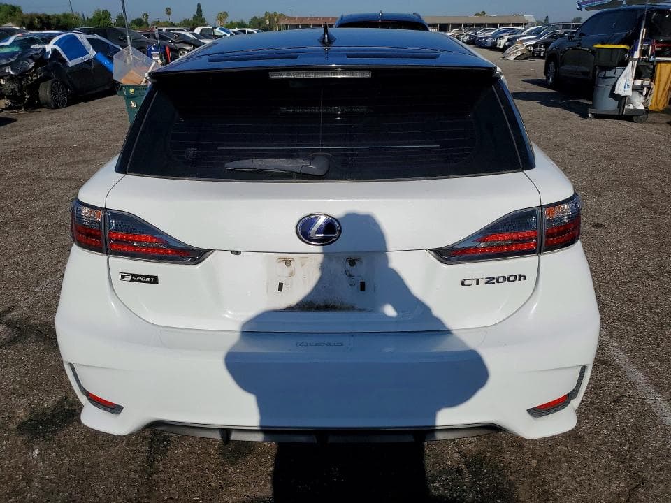 2017 LEXUS CT 200 6