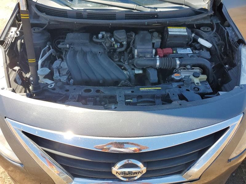 2017 NISSAN VERSA 1.6 SV 11