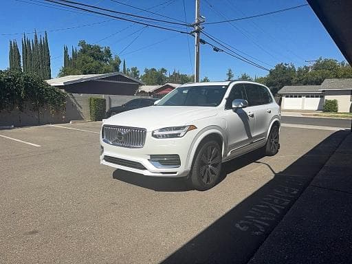2025 VOLVO XC90 PLUS 2