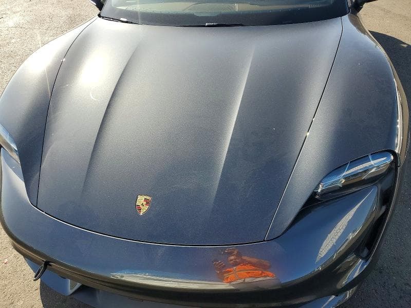 2020 PORSCHE TAYCAN TURBO 11