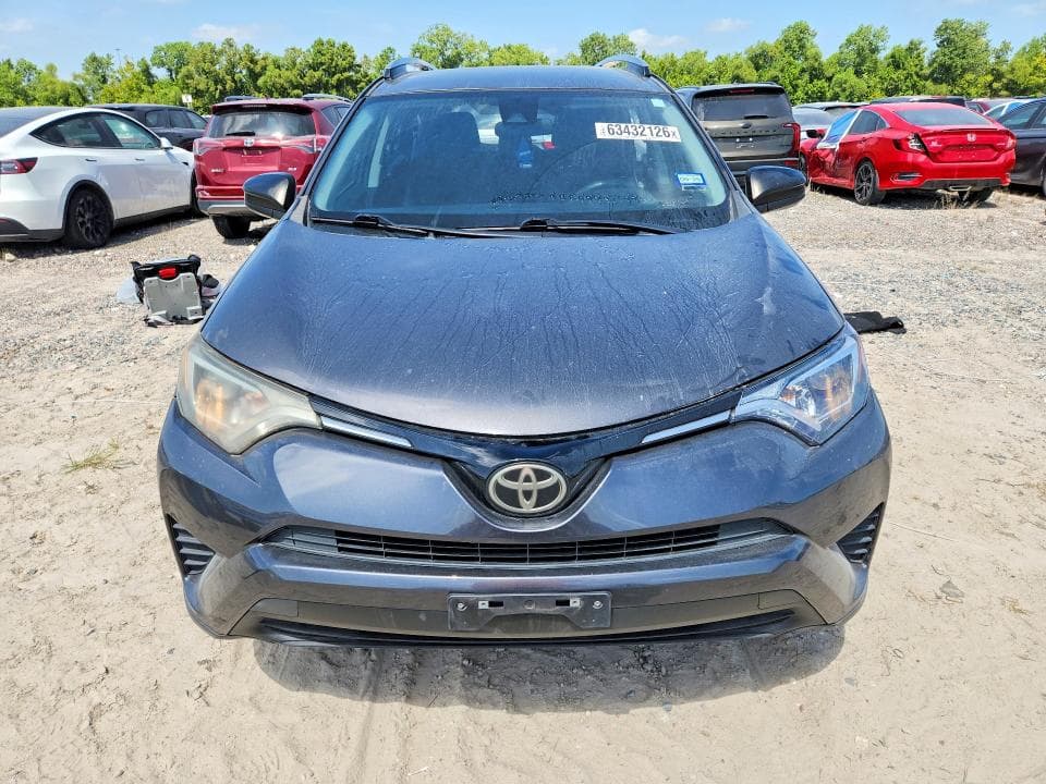 2017 TOYOTA RAV4 LE 5