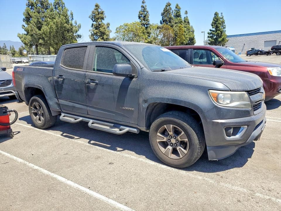 2017 CHEVROLET COLORADO Z71 4