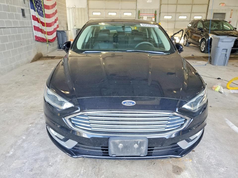2018 FORD FUSION TITANIUM/PLATINUM 5