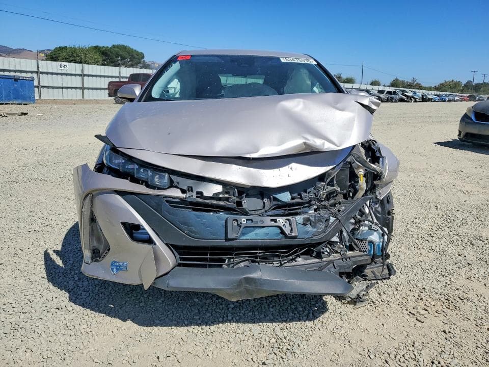 2020 TOYOTA PRIUS PRIME LE 5