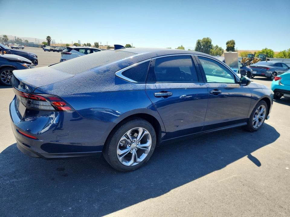 2024 HONDA ACCORD EX 3
