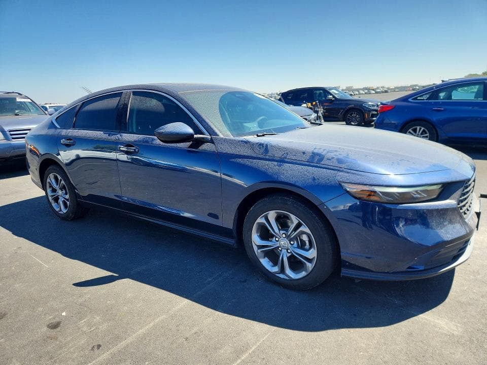 2024 HONDA ACCORD EX 4