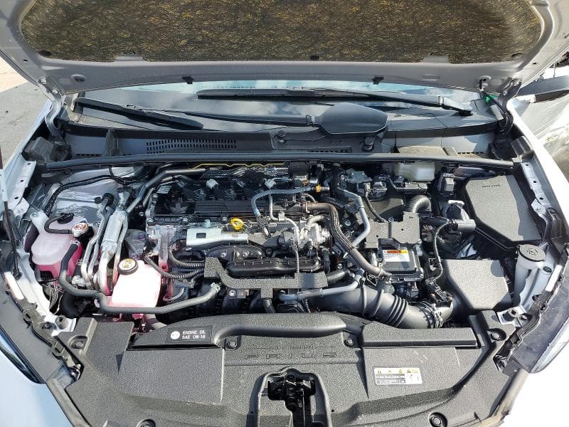 2025 TOYOTA PRIUS PLUG-IN HYBRID XSE PREMIUM 11