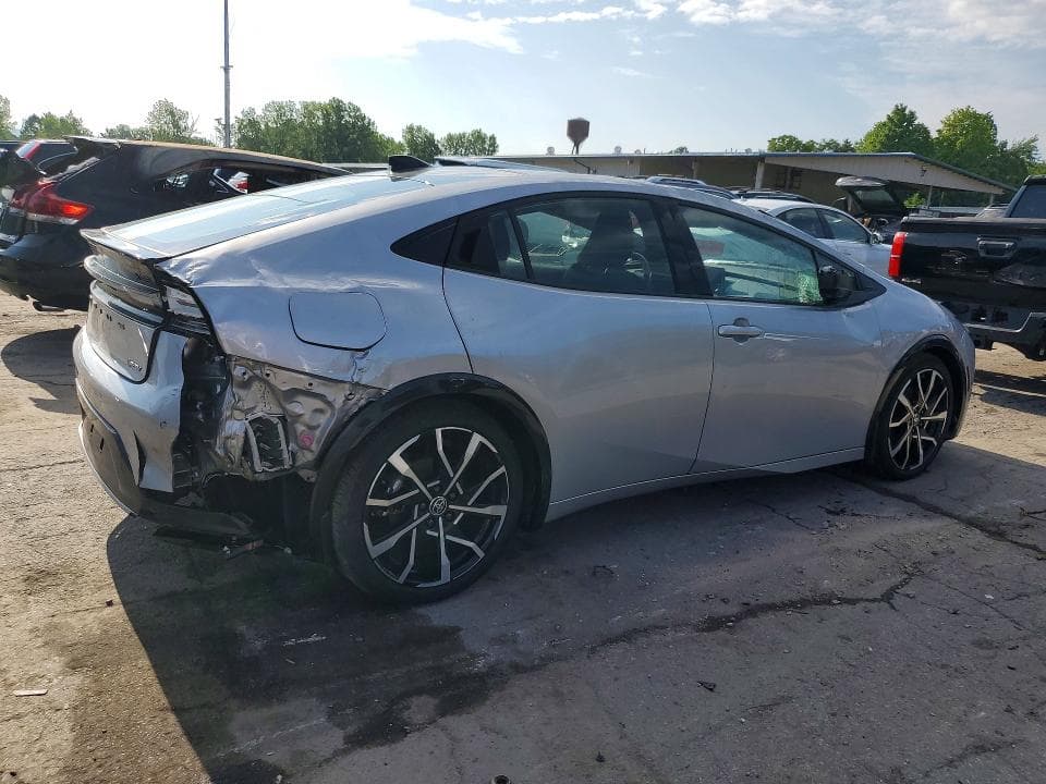 2025 TOYOTA PRIUS PLUG-IN HYBRID XSE PREMIUM 3