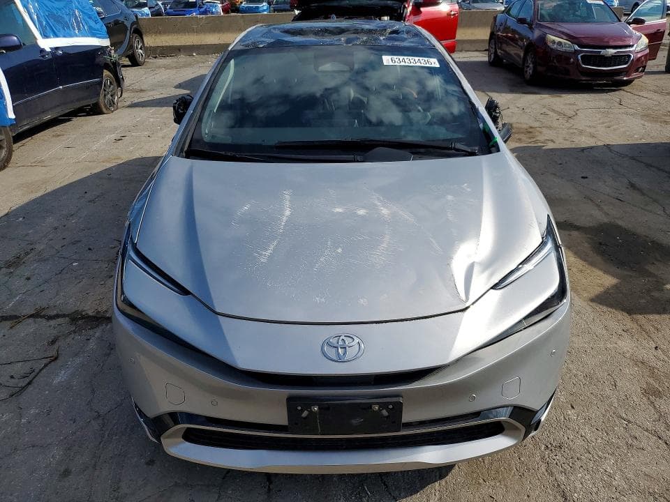 2025 TOYOTA PRIUS PLUG-IN HYBRID XSE PREMIUM 5