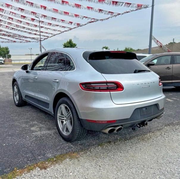 2017 PORSCHE MACAN S 3
