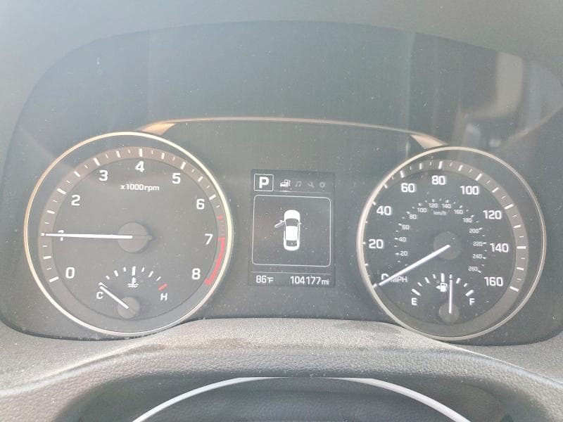 2018 HYUNDAI ELANTRA SEL 9