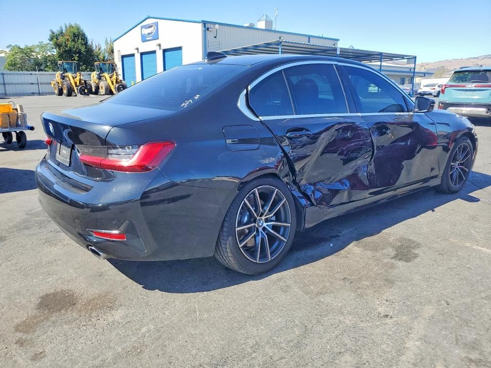 2020 BMW 330I 3