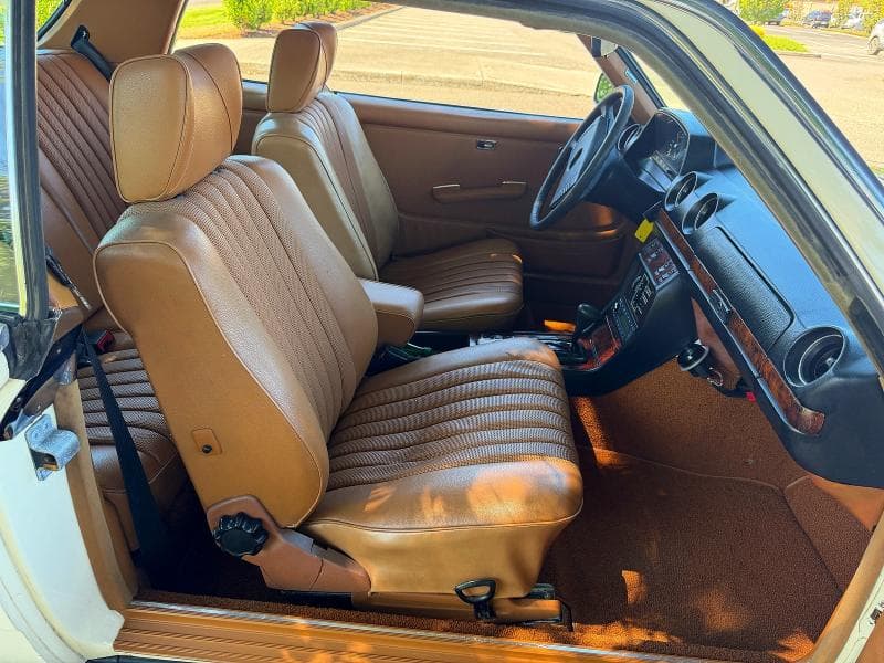 1978 MERCEDES-BENZ 280CE 5